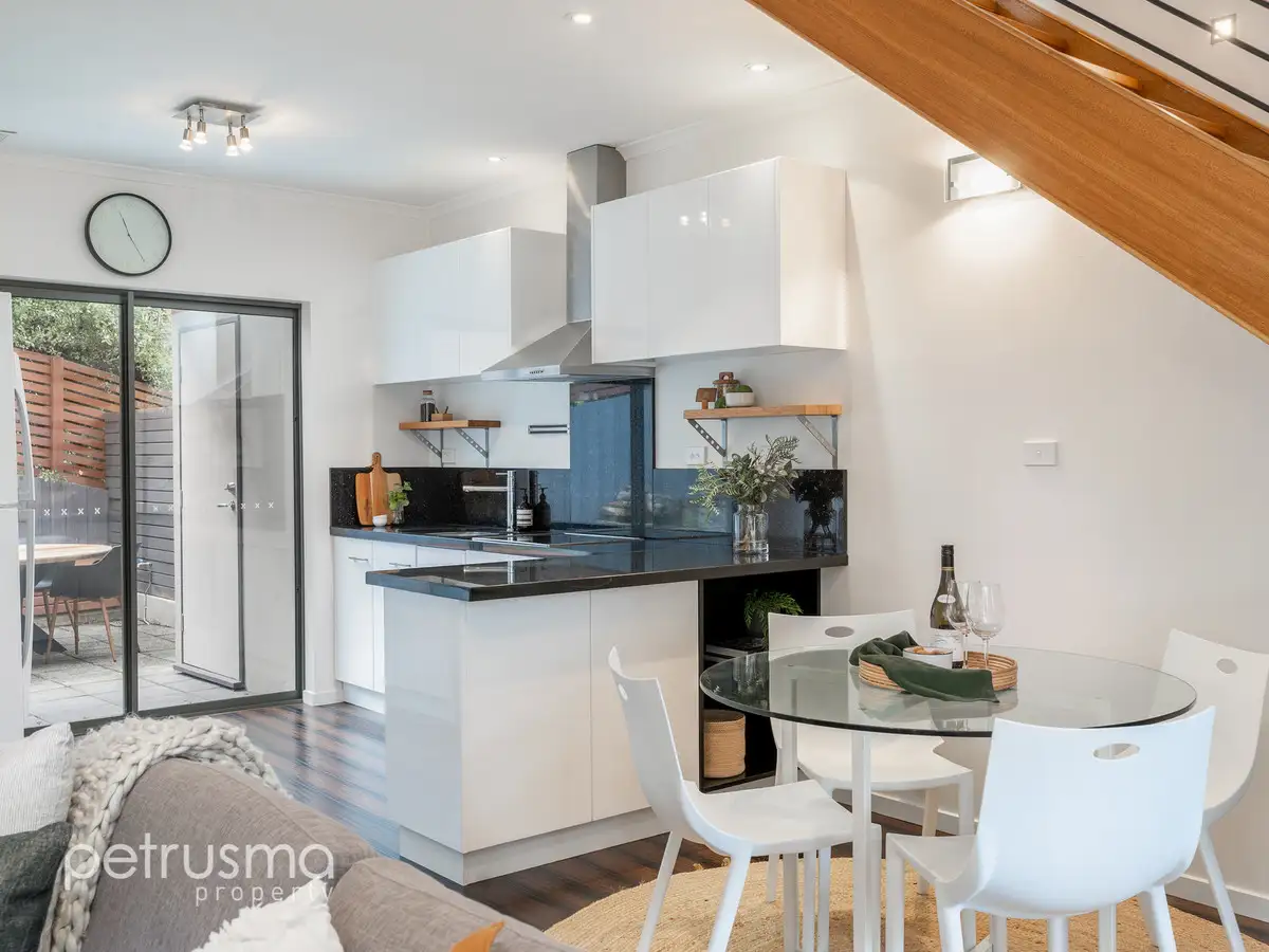 Main view of Homely unit listing, 2/633 Huon Road, South Hobart TAS 7004