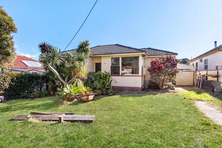 279 Warners Bay Road, Mount Hutton NSW 2290