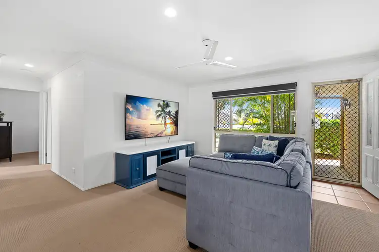 Third view of Homely semi-detached listing, 1/6 Dauphin Crescent, Merrimac QLD 4226