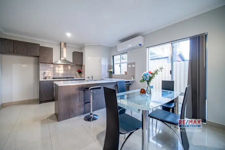 23B Lingfield Way, Morley WA 6062