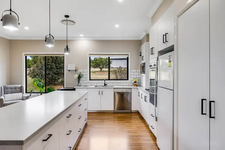 Sixth view of Homely house listing, 2 Traves Court, Highfields QLD 4352