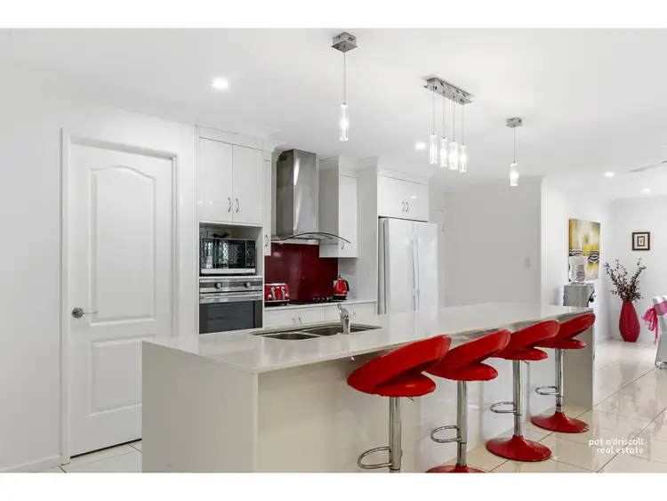 Second view of Homely house listing, 8 Primrose Avenue, Norman Gardens QLD 4701