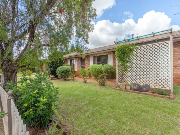 384 Hume Street, Centenary Heights QLD 4350