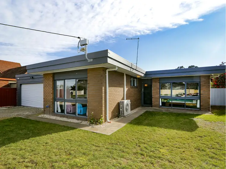 3 Hutchison Street, Sale VIC 3850