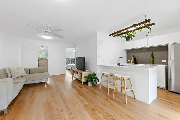 214/24 Lake Weyba Drive, Noosaville QLD 4566