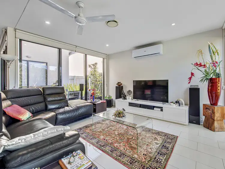 Fourth view of Homely townhouse listing, 922 Medinah Avenue, Robina QLD 4226