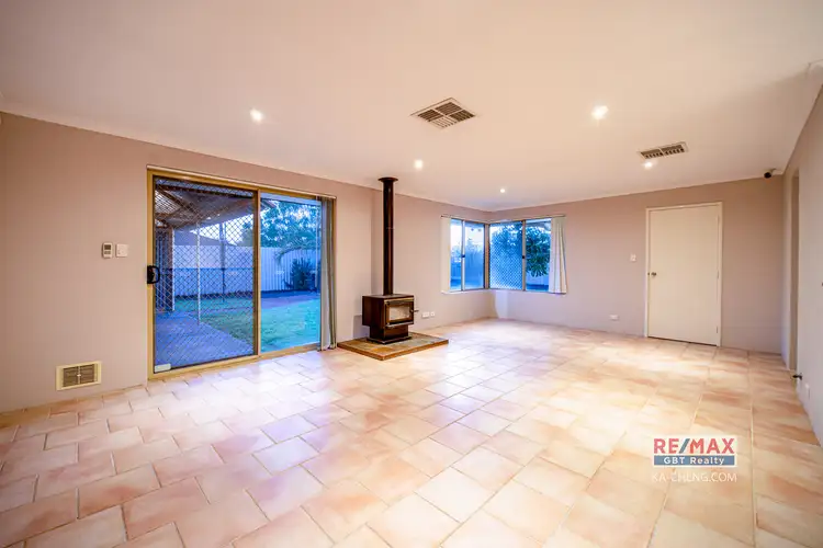 Fourth view of Homely house listing, 1 Orchid Court, High Wycombe WA 6057