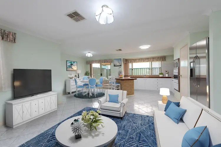 4/283 Surrey Road, Kewdale WA 6105