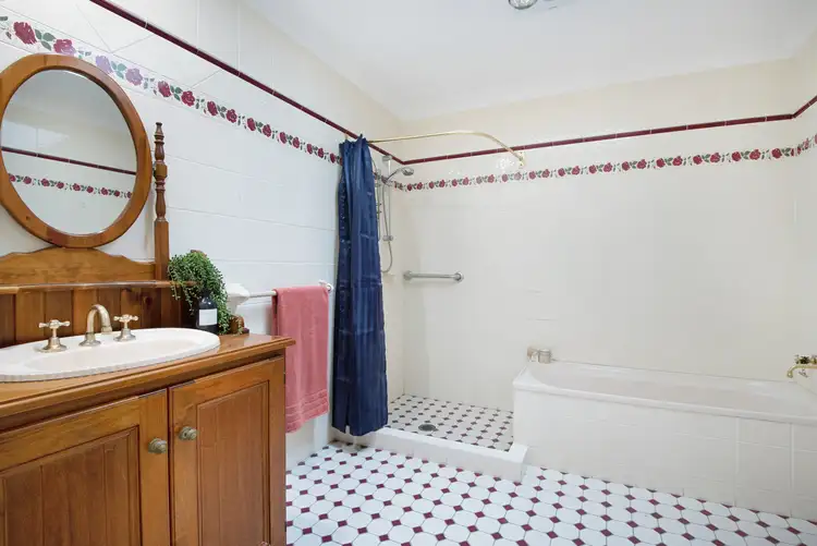 Sixth view of Homely villa listing, 18/16-20 Alex Close, Ourimbah NSW 2258