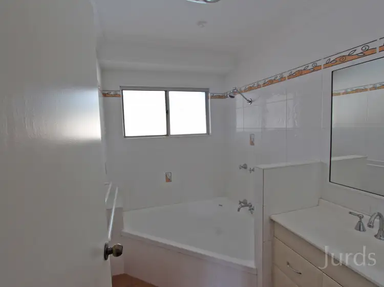 Fifth view of Homely house listing, 17 Buckingham Close, Thornton NSW 2322