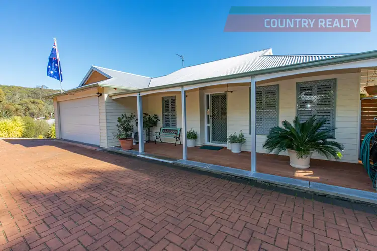 20 Henry Street West, Toodyay WA 6566