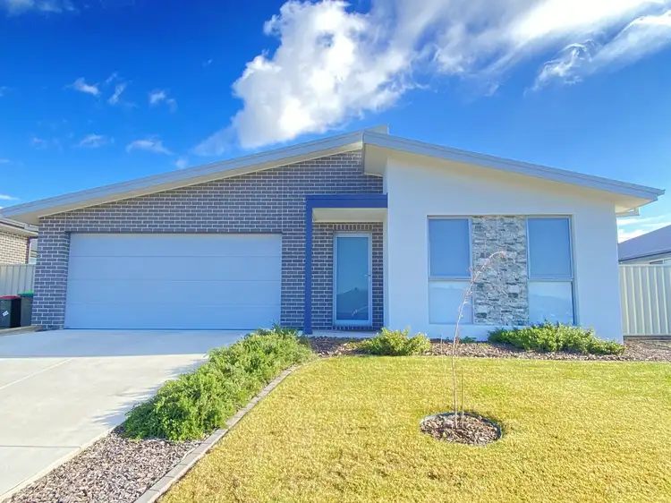 Main view of Homely house listing, 4 Quiberon Way, Goulburn NSW 2580