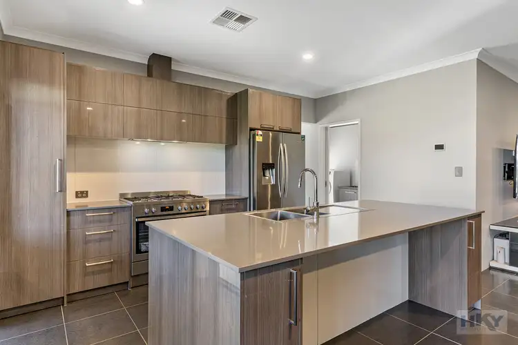 12 Weenit Road, Ellenbrook WA 6069