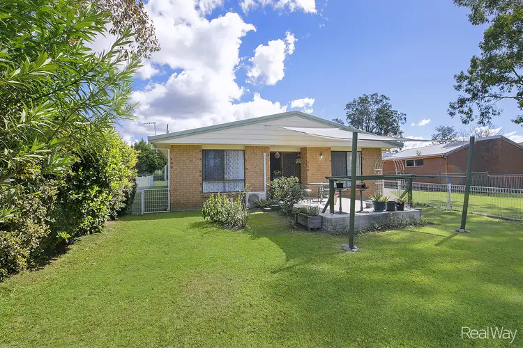 Second view of Homely semi-detached listing, 2/7 Bonton Avenue, Deception Bay QLD 4508