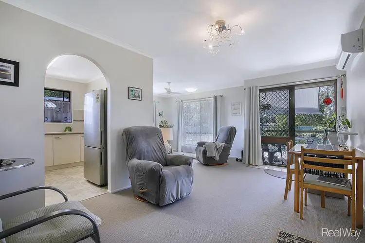 Fifth view of Homely semi-detached listing, 2/7 Bonton Avenue, Deception Bay QLD 4508