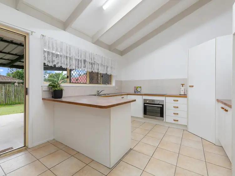 Fourth view of Homely house listing, 10 Caulfield Drive, Loganlea QLD 4131
