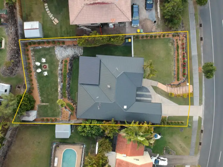 Second view of Homely house listing, 122 Explorers Way, Highland Park QLD 4211