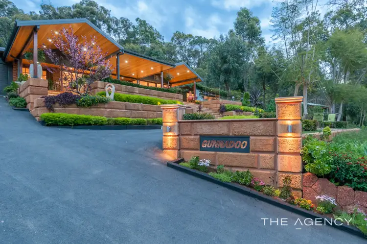 95 Spring Road, Kalamunda WA 6076