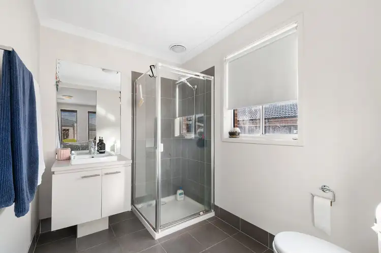 Sixth view of Homely house listing, 38 Woondella Boulevard, Sale VIC 3850