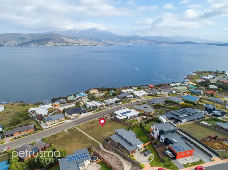 960 Oceana Drive, Tranmere TAS 7018