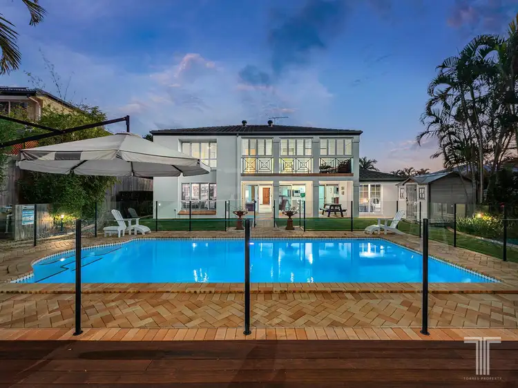 12 Quetta Close, Carindale QLD 4152