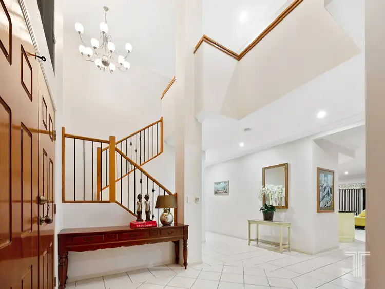 Second view of Homely house listing, 27 Currumbin Place, Carindale QLD 4152