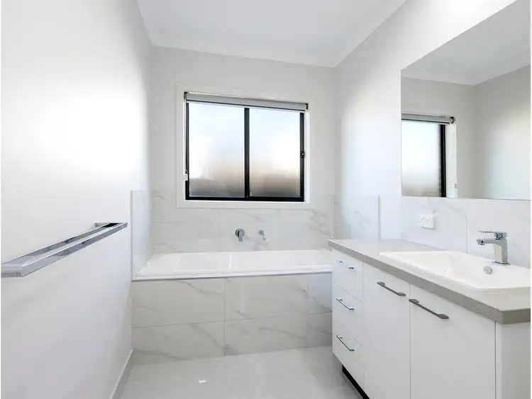 Fifth view of Homely townhouse listing, 488a Raymond Street, Sale VIC 3850