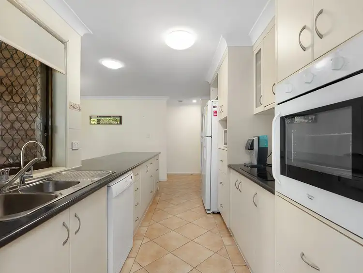 Fifth view of Homely house listing, 10 Dunoon Court, Karana Downs QLD 4306