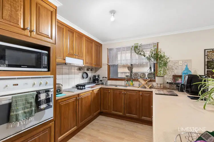 Fifth view of Homely house listing, 2 Winfield Court, Mount Gambier SA 5290