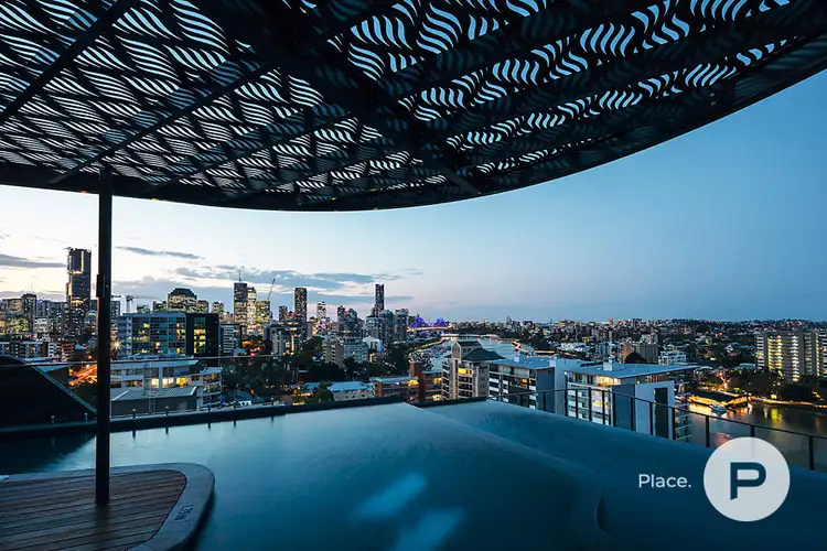 202/232 Wellington Road, Kangaroo Point QLD 4169