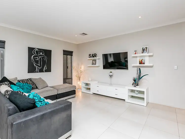 Fifth view of Homely house listing, 15 Alnwick Turn, Landsdale WA 6065
