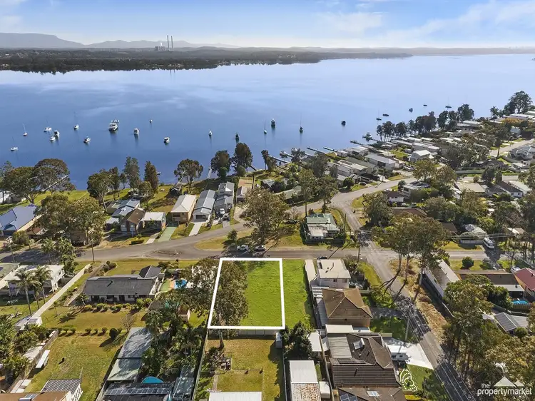 84 Wood Street, Bonnells Bay NSW 2264