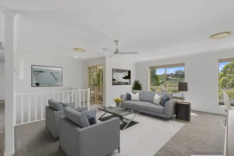 6 Flint Court, Pacific Pines QLD 4211