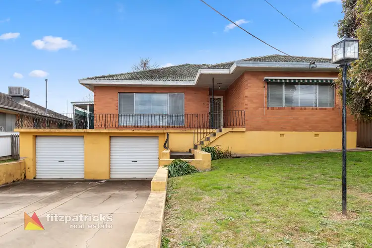 50 White Avenue, Kooringal NSW 2650