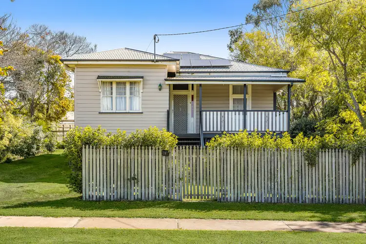 7 Hillside Street, Newtown QLD 4350