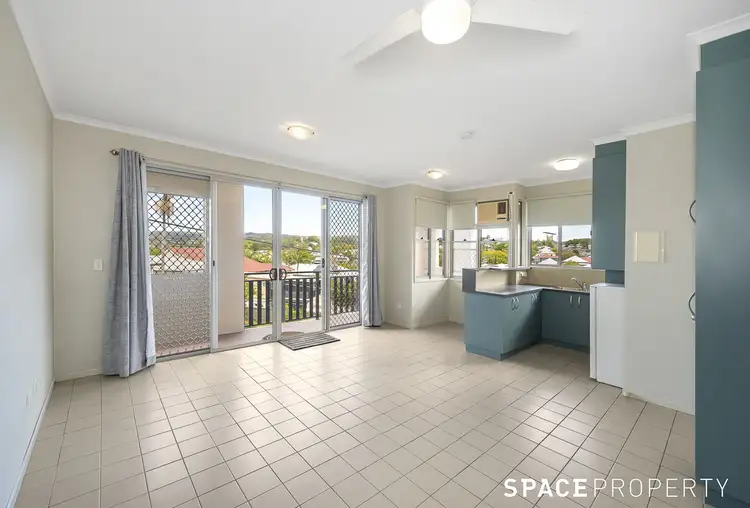 Main view of Homely apartment listing, 8/11 Mort Street, Paddington QLD 4064