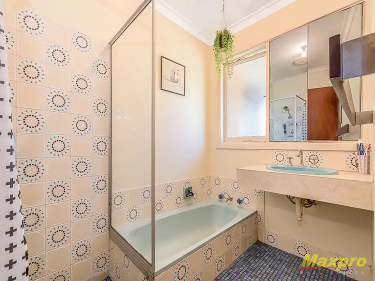 Fifth view of Homely house listing, 22 Mirrelia Way, Riverton WA 6148