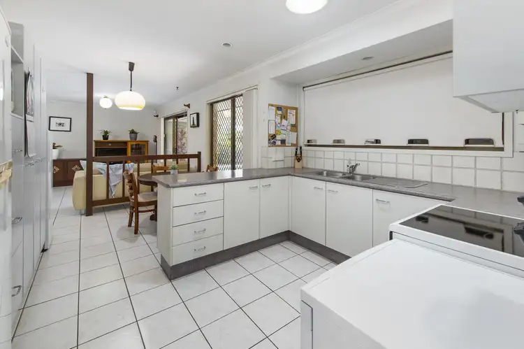 Fifth view of Homely house listing, 6 Exford Court, Alexandra Hills QLD 4161
