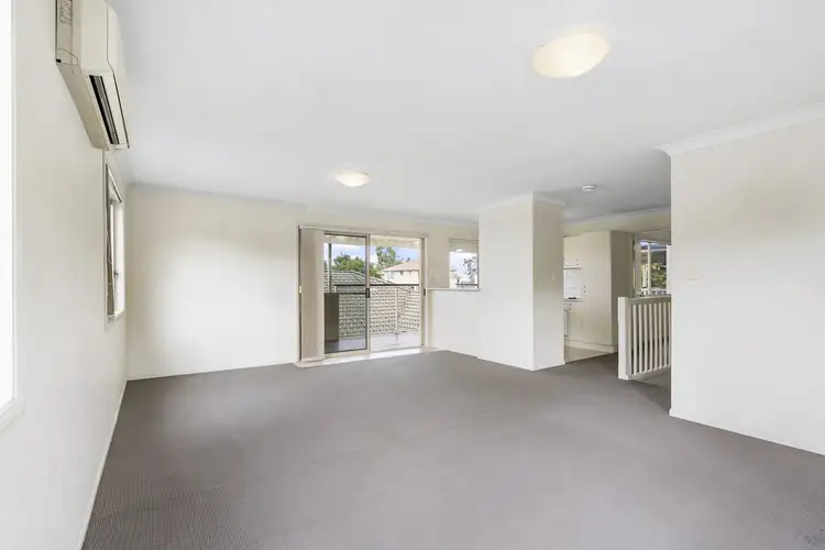 Fifth view of Homely semi-detached listing, 1/1 Van Brugge Court, Highland Park QLD 4211