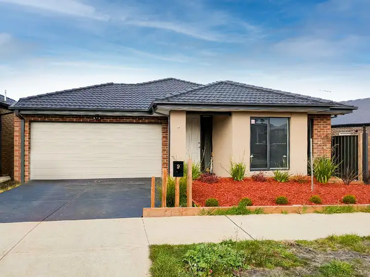 9 Gunbower Crescent, Botanic Ridge VIC 3977