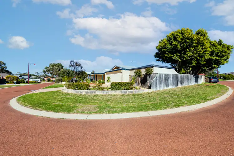 12 Mayfair Mews, Meadow Springs WA 6210