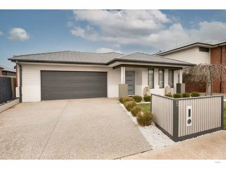 Second view of Homely house listing, 5 Prevelly Circuit, Armstrong Creek VIC 3217