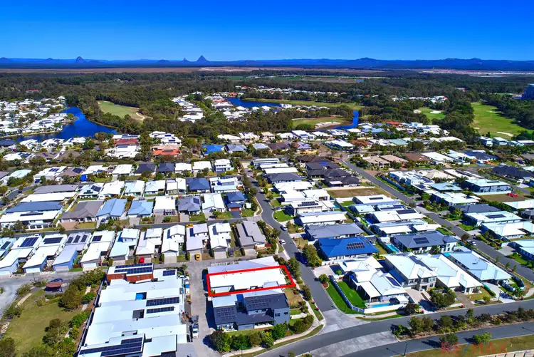 48 Macintyre Crescent, Pelican Waters QLD 4551