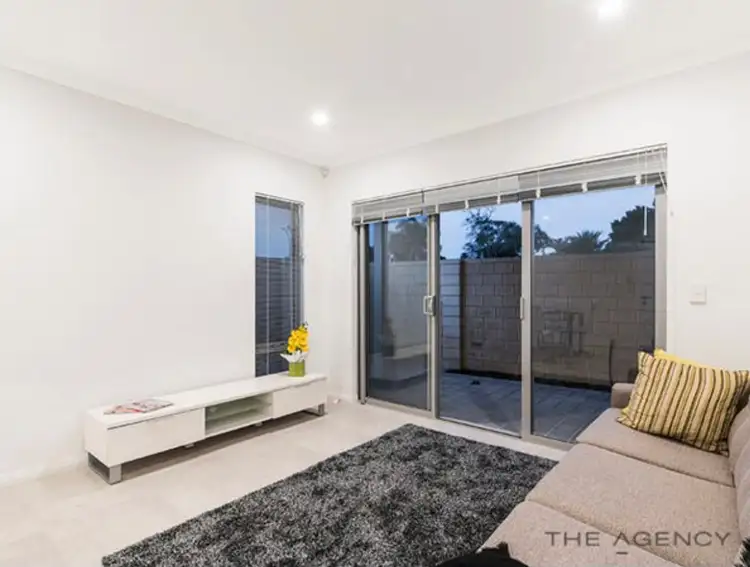 Fourth view of Homely apartment listing, 4/3 Dover Court, Marangaroo WA 6064