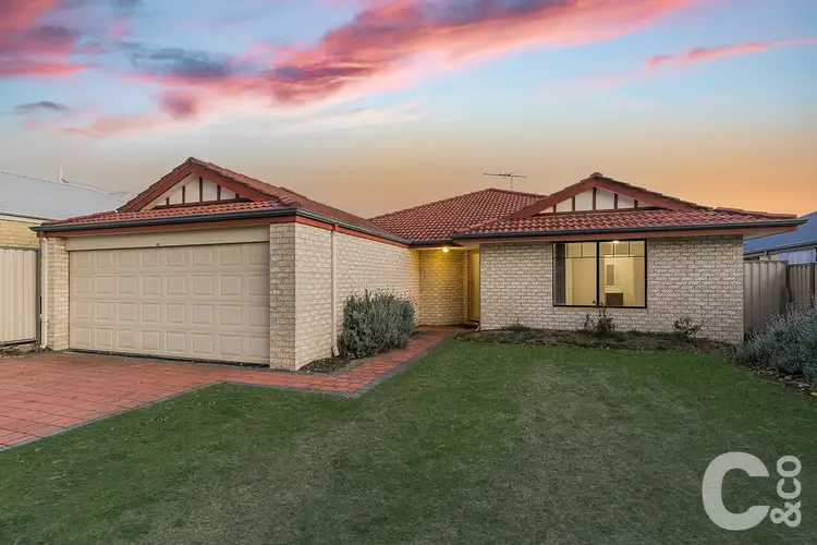 19 Burkett Terrace, Bertram WA 6167