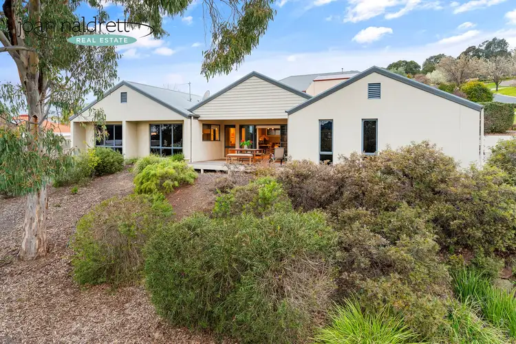 8 Donnington Drive, Wodonga VIC 3690