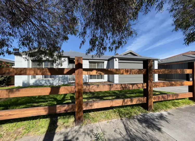 127 Hothlyn Drive, Craigieburn VIC 3064