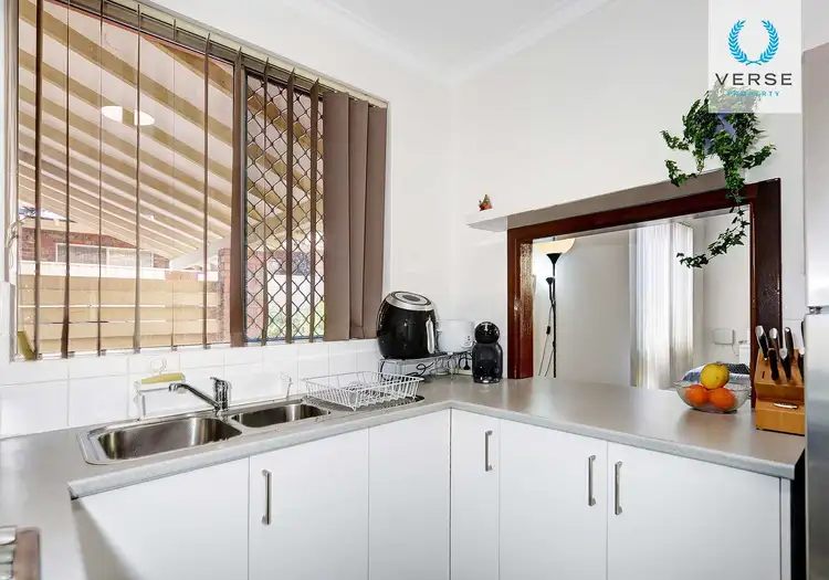 Seventh view of Homely house listing, 2/4 Leonora Street, Como WA 6152