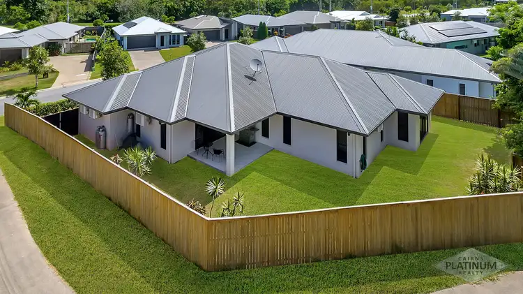 2 Midship Street, Trinity Beach QLD 4879