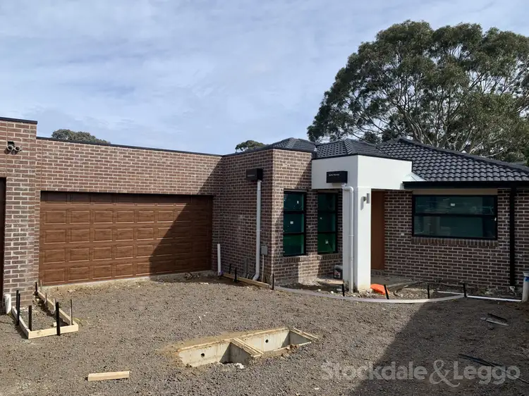 4/11 Carlisle Road, Hallam VIC 3803
